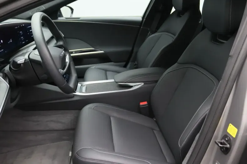 Lucid Air din 2024 cu 22.066 km - oferta LUC181523 - foto 3