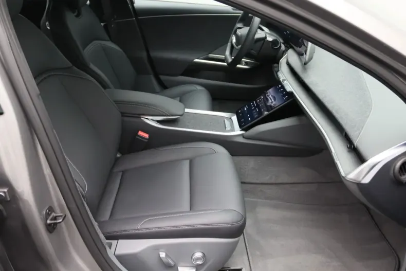 Lucid Air din 2024 cu 22.066 km - oferta LUC181523 - foto 10