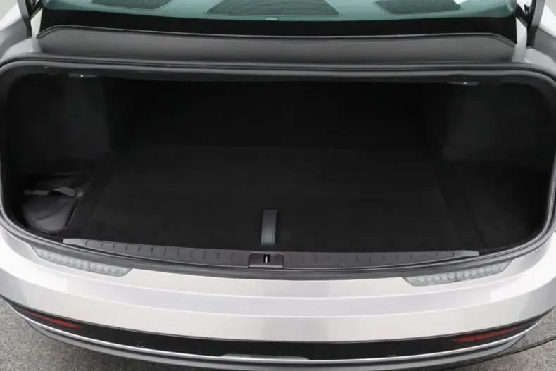 Lucid Air din 2024 cu 22.066 km - oferta LUC181523 - foto 16