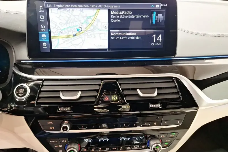 BMW 530 (Seria 5) din 2022 cu 70.301 km - oferta BMW181526 - foto 15