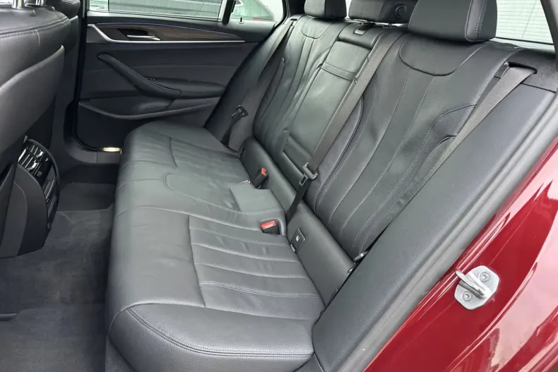 BMW 530 (Seria 5) din 2022 cu 52.450 km - oferta BMW181527 - foto 10