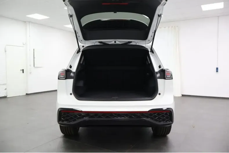 Volkswagen Tiguan din 2025 cu 22.984 km - oferta VOL181530 - foto 21