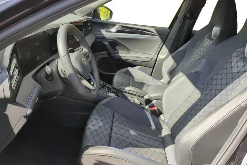 Volkswagen Tiguan din 2024 cu 21.800 km - oferta VOL181532 - foto 8