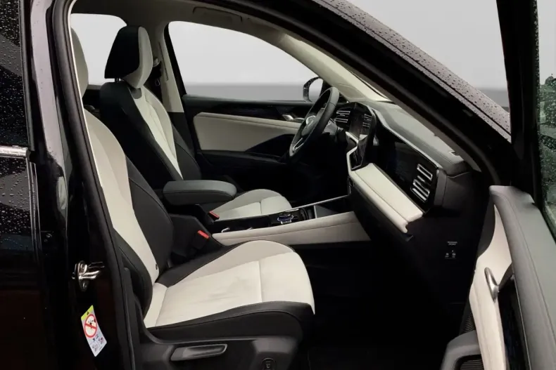 Volkswagen Tiguan din 2024 cu 23.213 km - oferta VOL181533 - foto 3