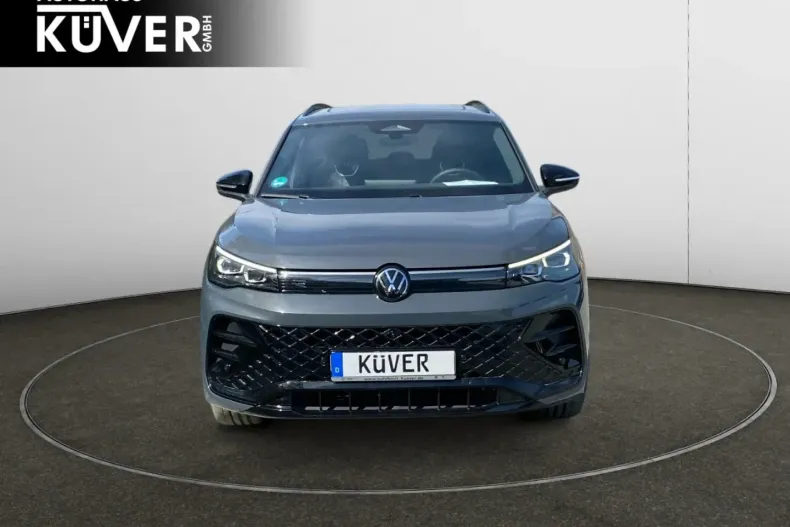 Volkswagen Tiguan din 2024 cu 20.600 km - oferta VOL181534 - foto 2