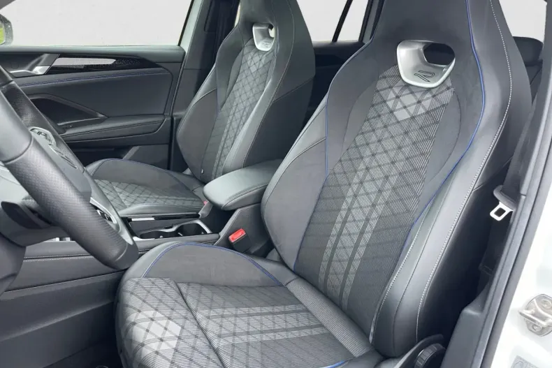 Volkswagen Tiguan din 2025 cu 21.080 km - oferta VOL181536 - foto 8