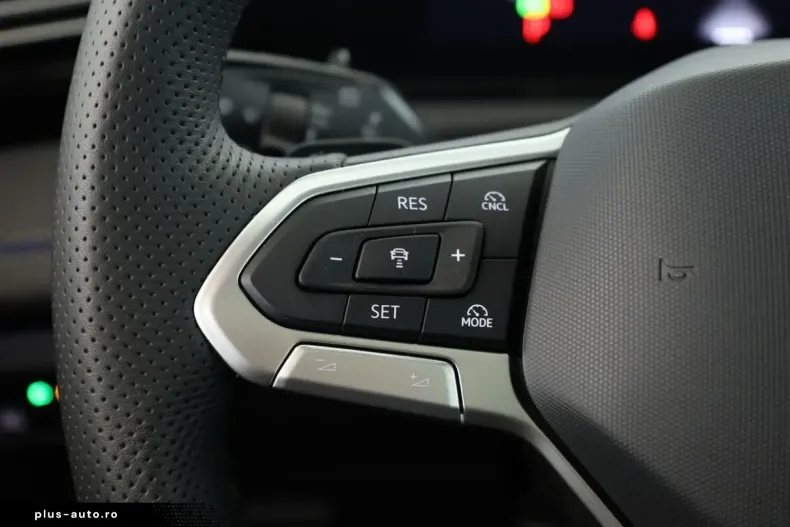 Volkswagen Tiguan din 2025 cu 20.300 km - oferta VOL181537 - foto 24