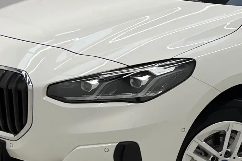 BMW 225 Active Tourer (Seria 2) din 2022 cu 52.250 km - oferta BMW181547 - foto 4