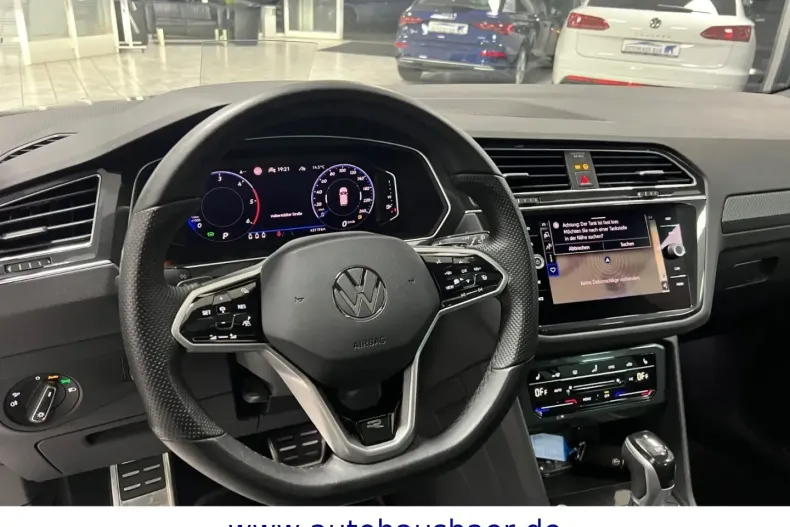 Volkswagen Tiguan din 2024 cu 43.114 km - oferta VOL181558 - foto 11