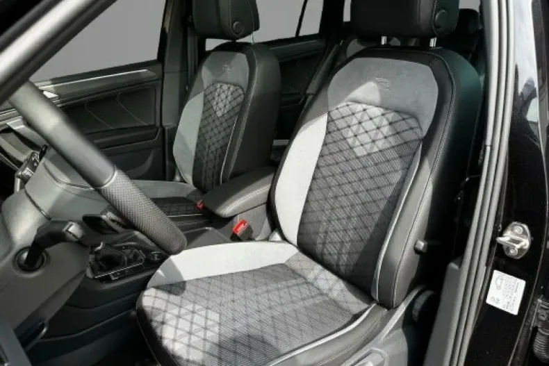 Volkswagen Tiguan din 2024 cu 28.000 km - oferta VOL181565 - foto 12