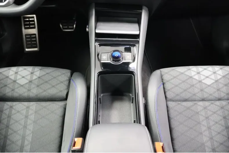 Volkswagen Tiguan din 2025 cu 12.242 km - oferta VOL181567 - foto 12