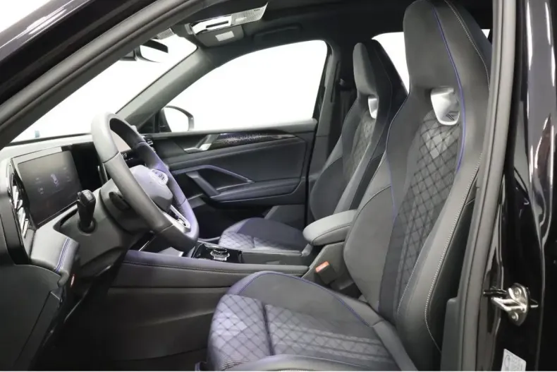 Volkswagen Tiguan din 2025 cu 12.242 km - oferta VOL181567 - foto 23