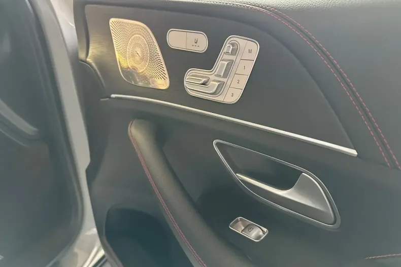 Mercedes-Benz GLE 53 AMG (Clasa GLE) din 2024 cu 18.700 km - oferta MER181574 - foto 20