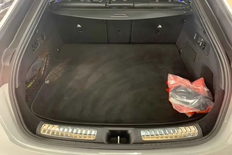 Mercedes-Benz GLC 450 (Clasa GLC) din 2024 cu 11.428 km - oferta MER181581 - foto 6