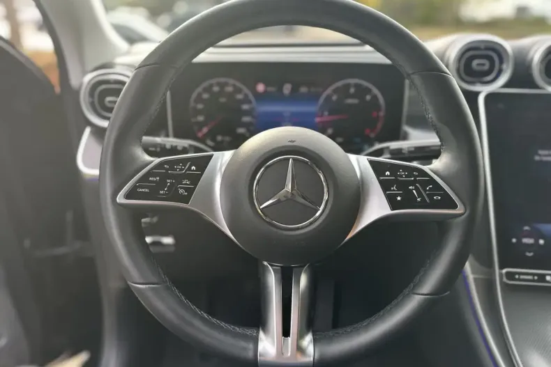 Mercedes-Benz GLC 300 (Clasa GLC) din 2024 cu 37.465 km - oferta MER181582 - foto 7