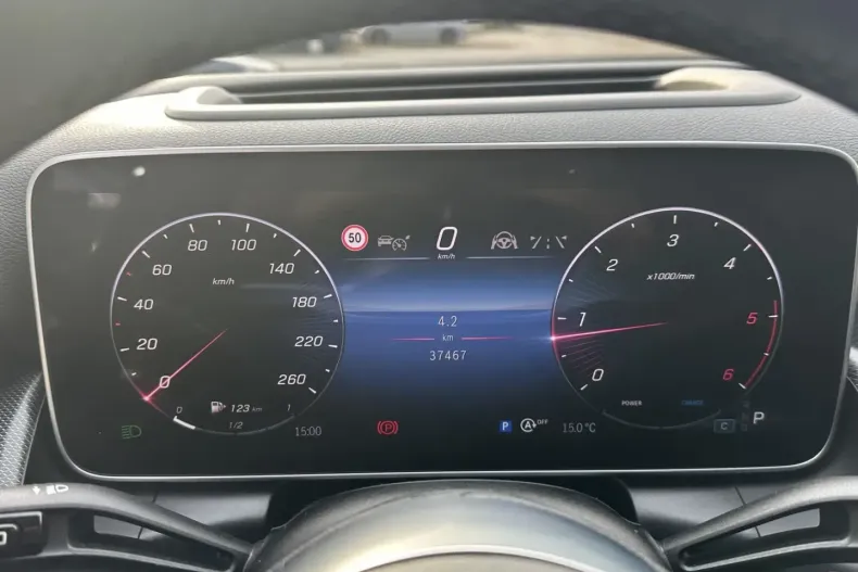 Mercedes-Benz GLC 300 (Clasa GLC) din 2024 cu 37.465 km - oferta MER181582 - foto 11