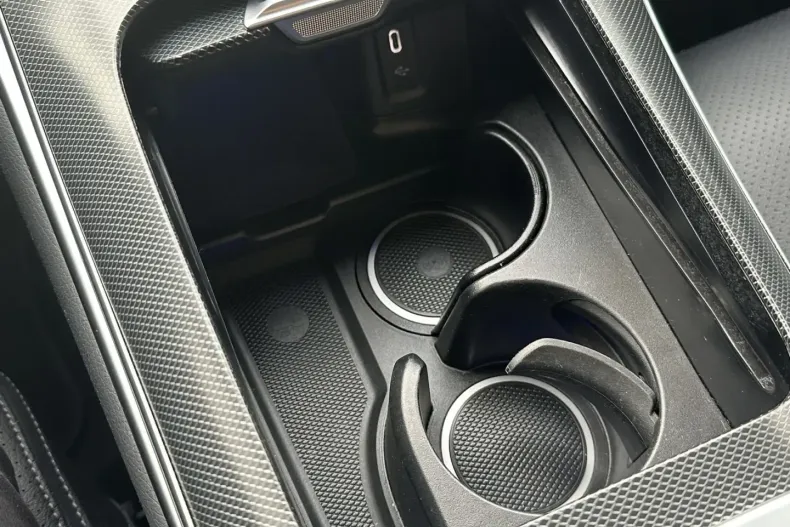 Mercedes-Benz GLC 300 (Clasa GLC) din 2024 cu 37.465 km - oferta MER181582 - foto 22