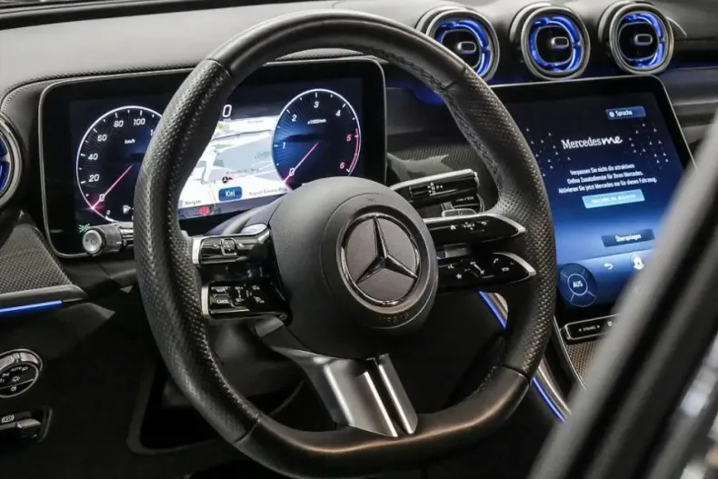 Mercedes-Benz GLC 300 (Clasa GLC) din 2024 cu 12.780 km - oferta MER181583 - foto 13