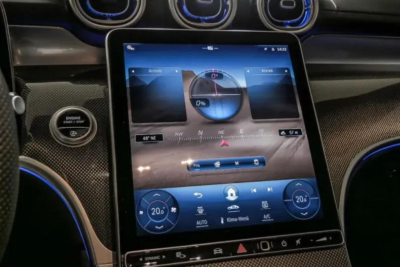 Mercedes-Benz GLC 300 (Clasa GLC) din 2024 cu 12.780 km - oferta MER181583 - foto 19