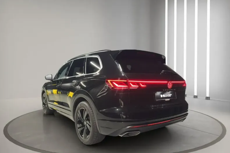 Volkswagen Touareg din 2024 cu 48.000 km - oferta VOL181584 - foto 3