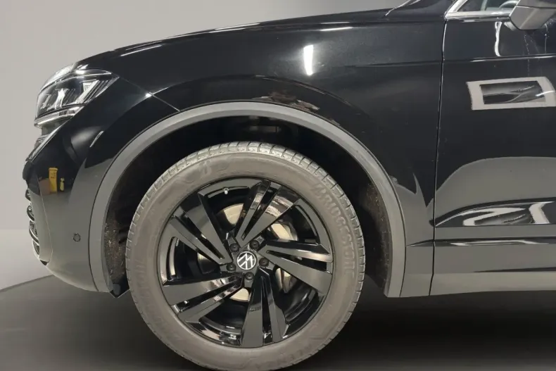 Volkswagen Touareg din 2024 cu 48.000 km - oferta VOL181584 - foto 14