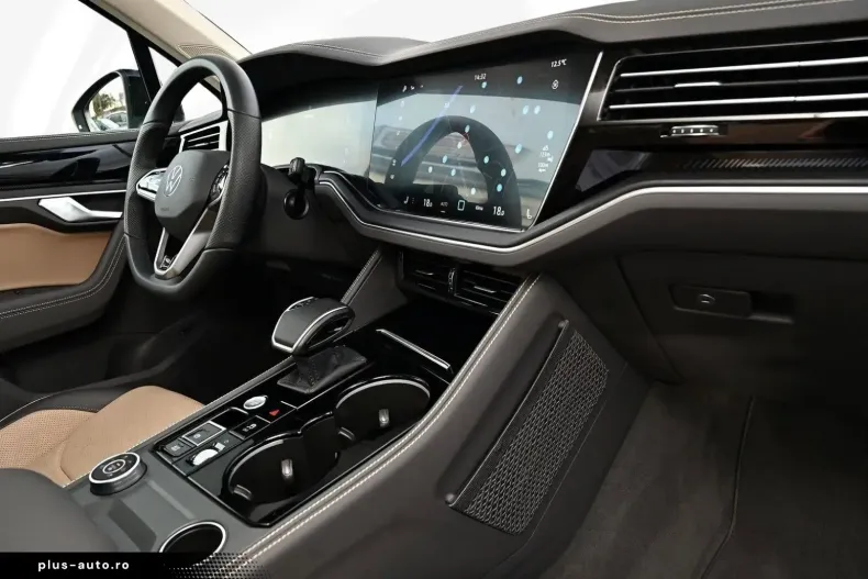 Volkswagen Touareg din 2024 cu 25.040 km - oferta VOL181585 - foto 10