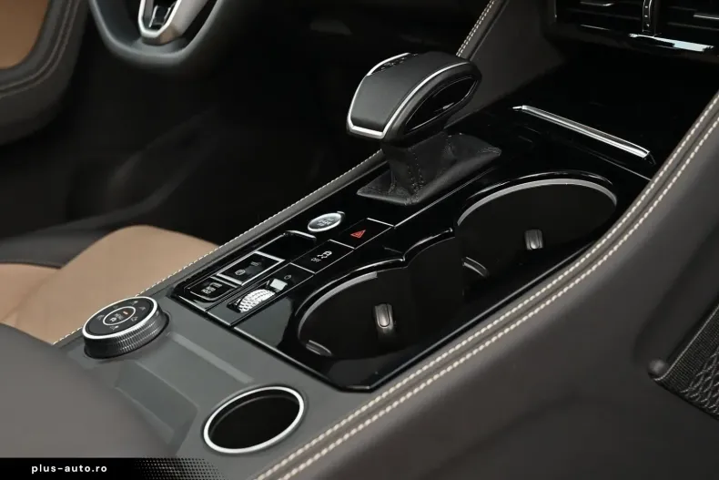 Volkswagen Touareg din 2024 cu 25.040 km - oferta VOL181585 - foto 11