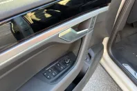 Volkswagen Touareg din 2024 cu 27.868 km - oferta VOL181588 - foto 7