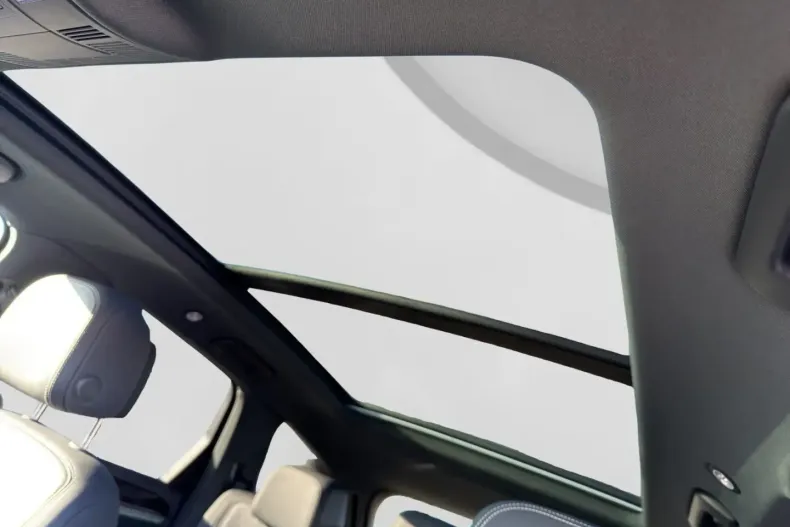 Volkswagen Touareg din 2024 cu 27.868 km - oferta VOL181588 - foto 17