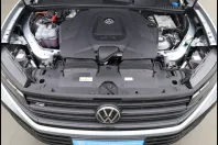 Volkswagen Touareg din 2024 cu 60.700 km - oferta VOL181591 - foto 4