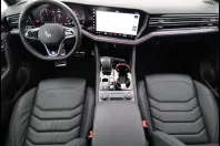 Volkswagen Touareg din 2024 cu 60.700 km - oferta VOL181591 - foto 9