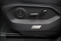 Volkswagen Touareg din 2024 cu 60.700 km - oferta VOL181591 - foto 15