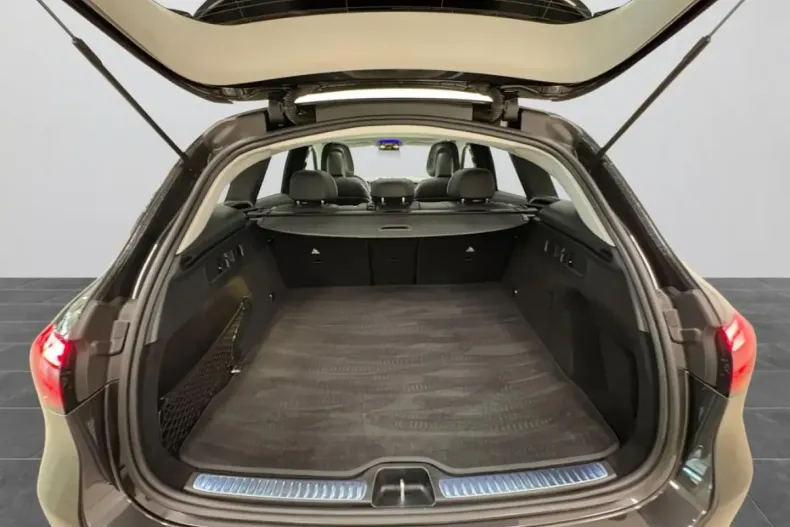 Mercedes-Benz GLC 220 (Clasa GLC) din 2024 cu 16.034 km - oferta MER181592 - foto 17