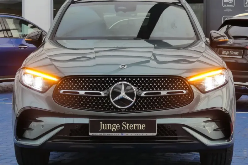 Mercedes-Benz GLC 300 (Clasa GLC) din 2024 cu 16.309 km - oferta MER181593 - foto 1