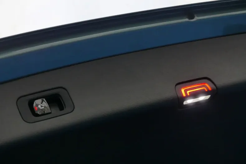 Mercedes-Benz GLC 300 (Clasa GLC) din 2024 cu 16.309 km - oferta MER181593 - foto 16