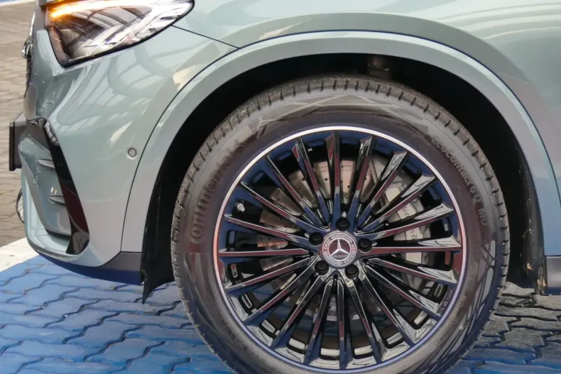 Mercedes-Benz GLC 300 (Clasa GLC) din 2024 cu 16.309 km - oferta MER181593 - foto 20