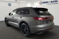 Volkswagen Touareg din 2024 cu 52.417 km - oferta VOL181602 - foto 4