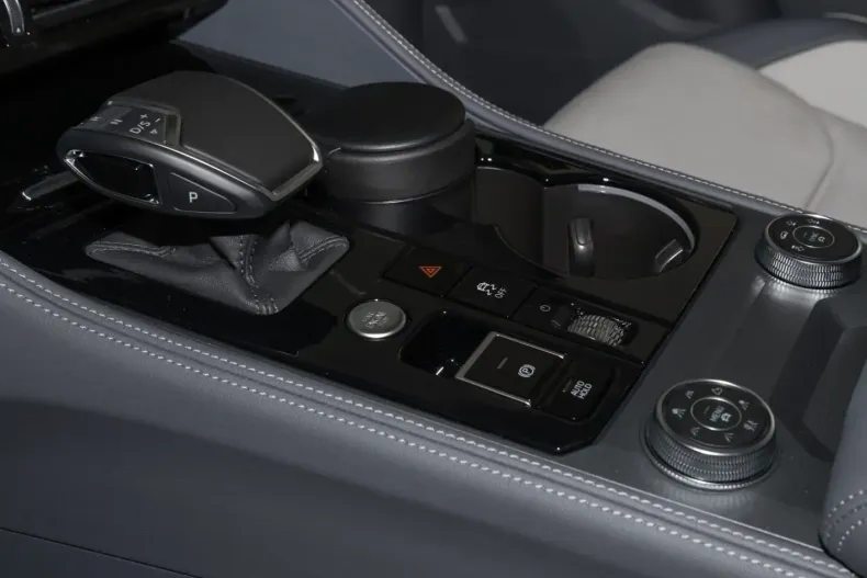 Volkswagen Touareg din 2024 cu 11.350 km - oferta VOL181604 - foto 10