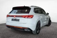 Volkswagen Touareg din 2024 cu 22.971 km - oferta VOL181605 - foto 3