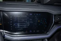 Volkswagen Touareg din 2024 cu 22.971 km - oferta VOL181605 - foto 9