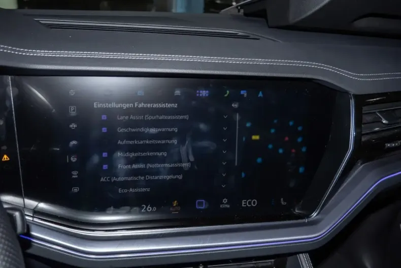 Volkswagen Touareg din 2024 cu 22.971 km - oferta VOL181605 - foto 9