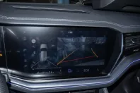 Volkswagen Touareg din 2024 cu 22.971 km - oferta VOL181605 - foto 12