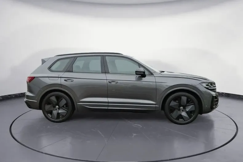 Volkswagen Touareg din 2025 cu 15.749 km - oferta VOL181607 - foto 5