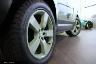 Land Rover Defender din 2023 cu 32.500 km - oferta LAN181611 - foto 23