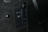 Land Rover Discovery din 2024 cu 28.404 km - oferta LAN181612 - foto 18