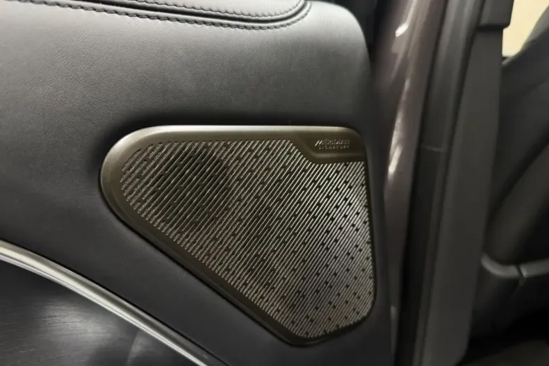 Land Rover Range Rover din 2022 cu 39.000 km - oferta LAN181614 - foto 11