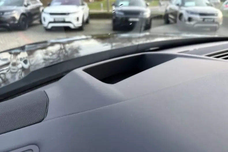 Land Rover Range Rover Sport din 2024 cu 12.816 km - oferta LAN181617 - foto 22