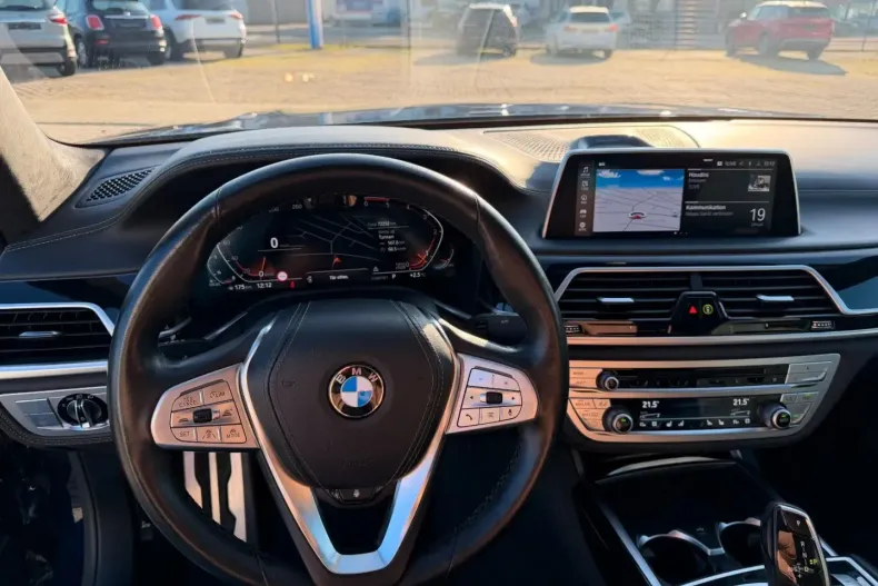 BMW 740 (Seria 7) din 2021 cu 72.232 km - oferta BMW181623 - foto 15