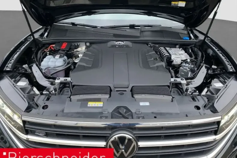 Volkswagen Touareg din 2025 cu 17.868 km - oferta VOL181629 - foto 19