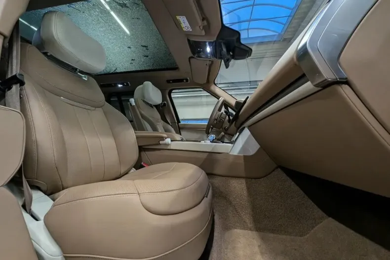 Land Rover Range Rover din 2023 cu 15.391 km - oferta LAN181630 - foto 18